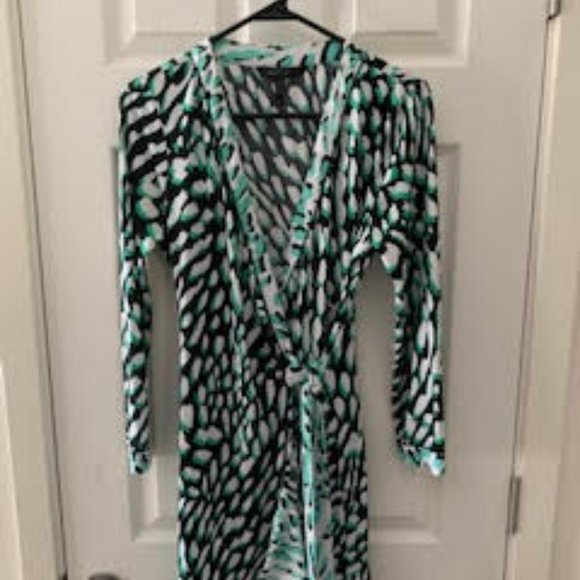 BCBG Maxazria Flattering Wrap Dress - Picture 1 of 6